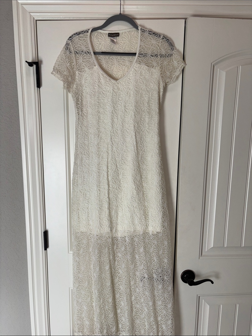 Tommy Bahama Cream Lace Maxi Dress with V-Neck